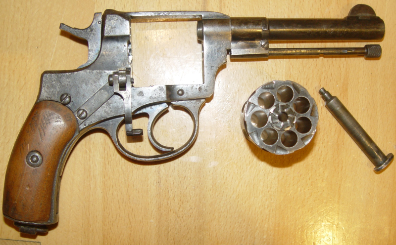 Russischer Nagant-Revolver – slika 4