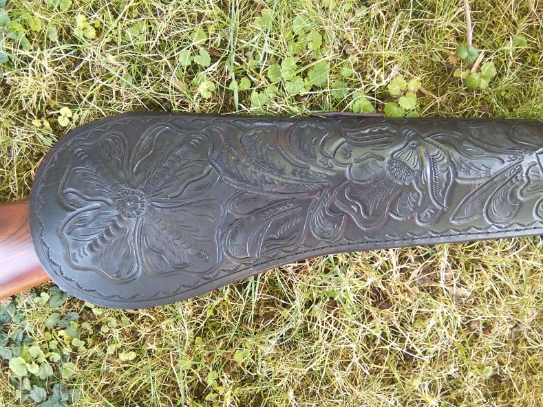 Scabbard und Winchester-Modell 92 – image 2