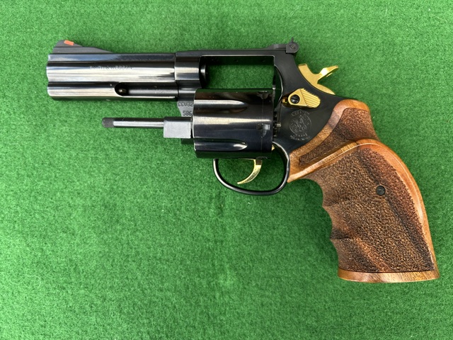 Smith & Wesson 586-5 .357 magnum – bild 3