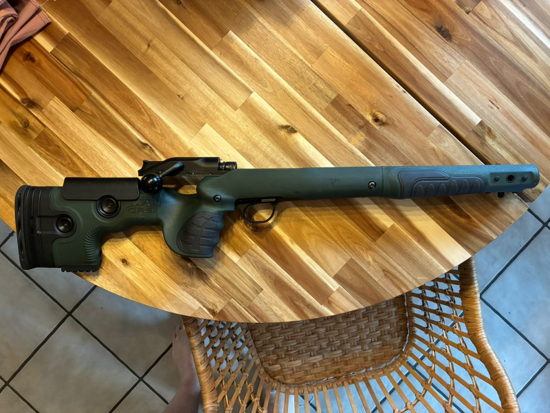 Gebrauchte Blaser R8 mit GRS-Schaft, ohne Lauf. – kuva 1