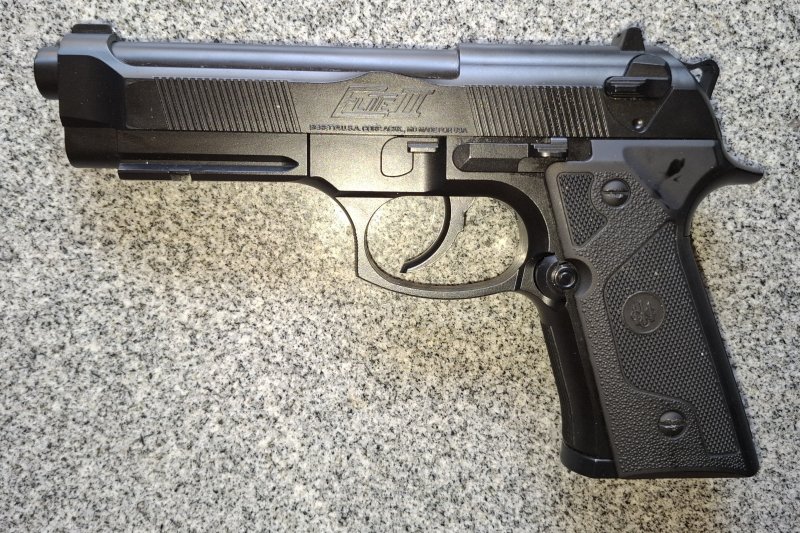 Umarex Beretta Elite II CO2 Pistol 4,5 mm BB – Dicht & guter Zustand! – Bild 2