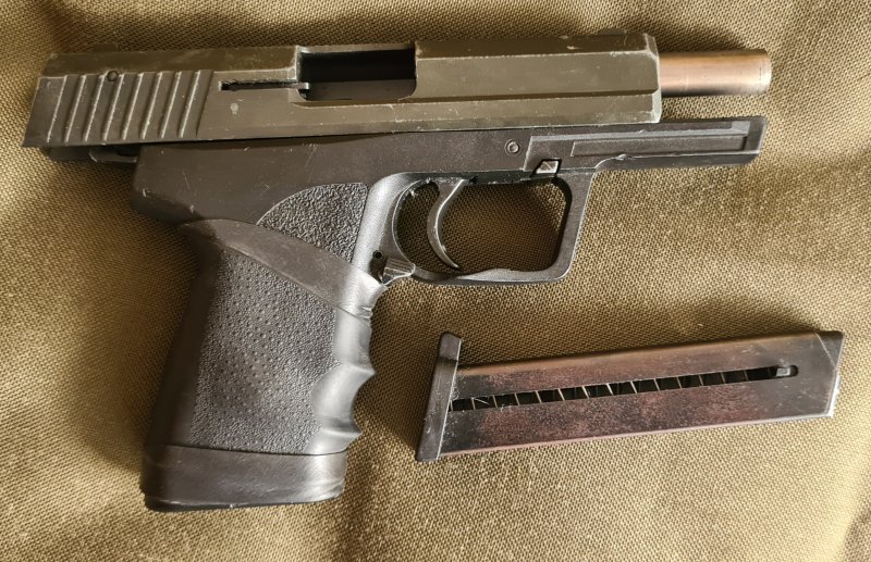 Heckler & Koch P8 von Röhm 2 Magazine + Paddle Holster 9mm PAK Scheckschuß Pistole Bundeswehr – Bild 2