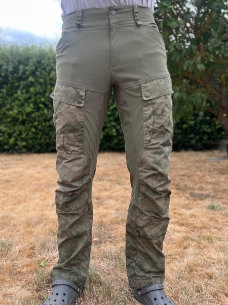 Fjällräven KEB Hose Green-camo Gr. 50 Lang – Bild 1