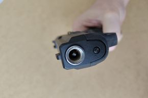 PTB 946 Zoraki 906 Schwarz-Chrom 9mm P.A.K. PTB 946 Neu – Bild 2