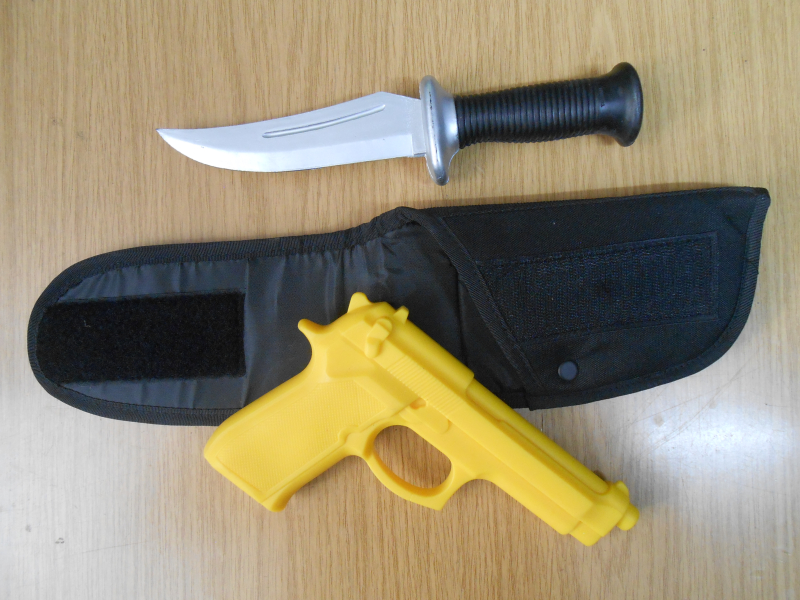 Holster/Messer/Pistole – Bild 1