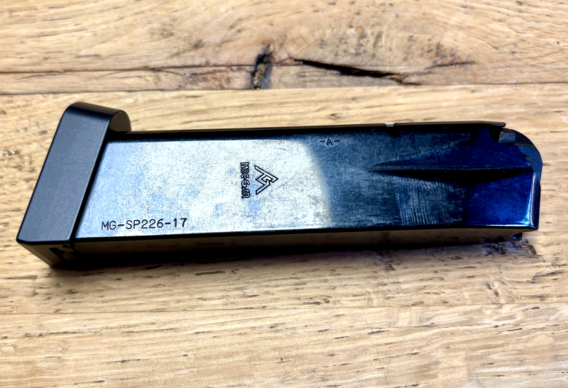 Magazin P226 X Five 9mm mit Aluboden schwarz – Bild 1
