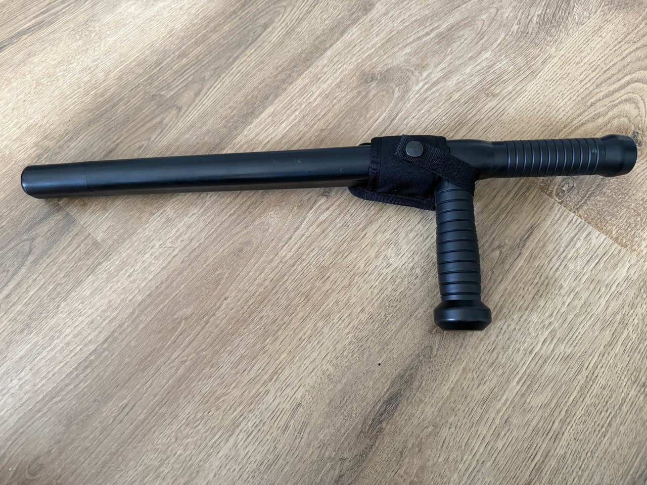 Tonfa, Schlagstock – afbeelding 1