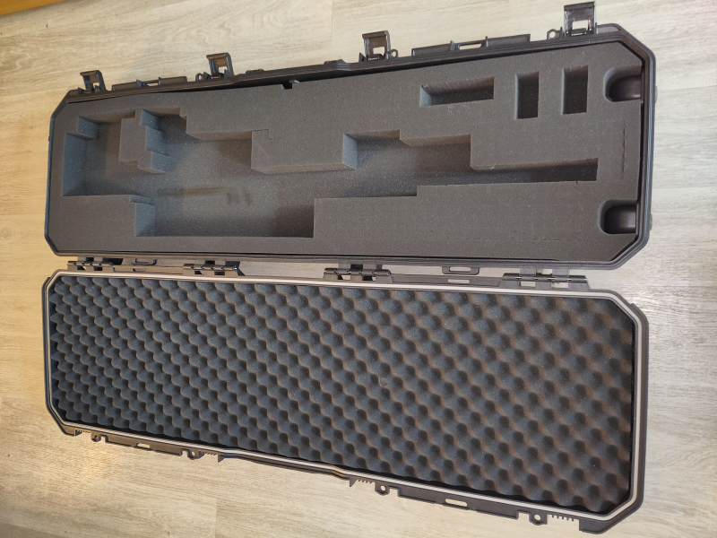 Plana Langwaffen-Hartschalenkoffer – 2. kép