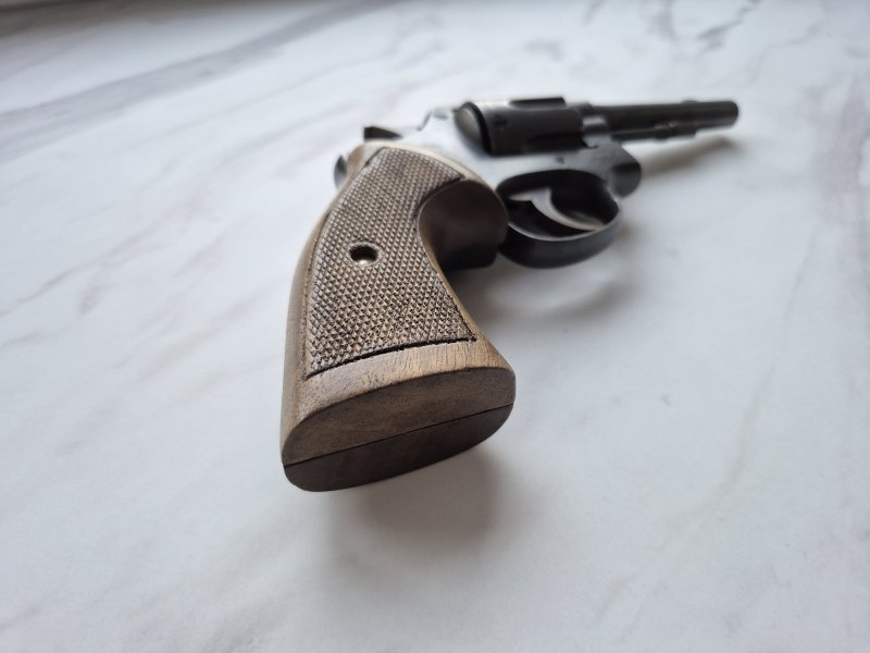 Smith & Wesson Griffschalen K-Frame / Model 10 / Victory / Military & Police – Bild 4