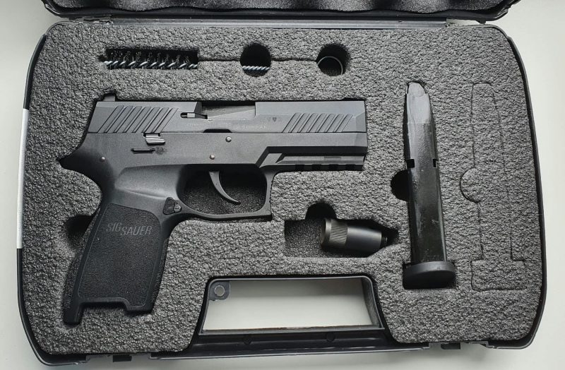 Sig Sauer P320 Schwarz PTB 1038 – Bild 1