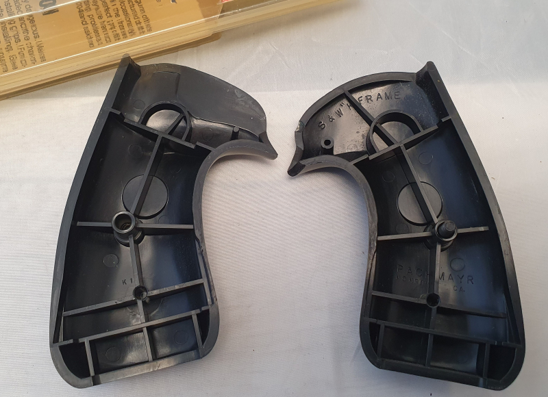 Pachmayr S&W K&L SQ Jordan Griffe – Bild 3