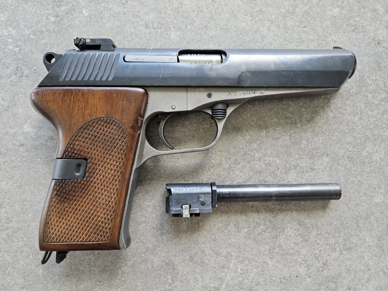 Halbautomatische Pistole CZ 52 im Kaliber 7,62 mm Tokarev mit Austauschlauf im Kaliber 9 mm Luger – Bild 2