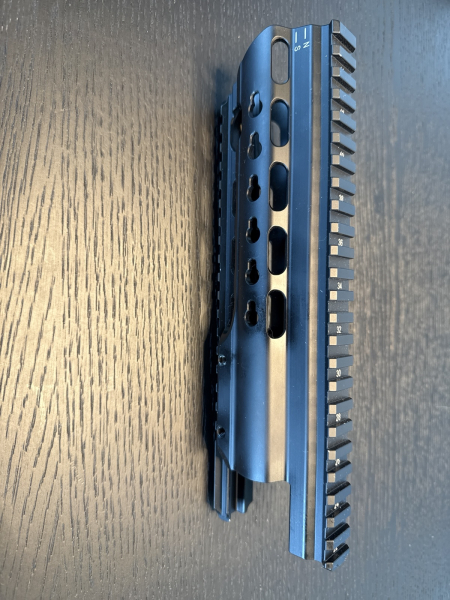 Heckler & Koch MR308 Handschutz – attēls 2