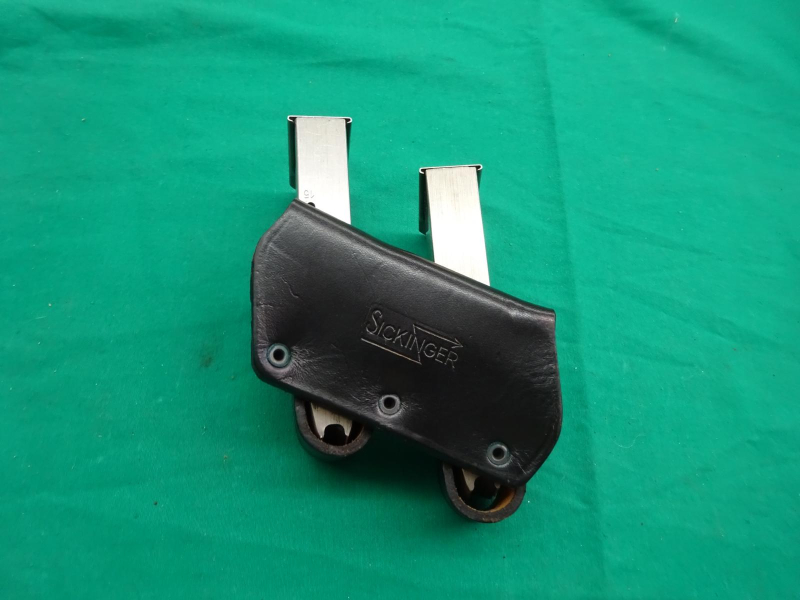 2 Reservemagazine MecGar 15-Schuss 9mm Para für Sig-Sauer P226 incl. Sickinger Gürtelholster – Bild 2