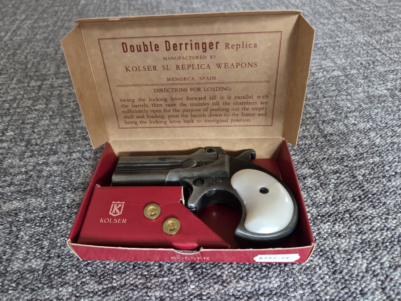 Colt Peacemaker Druckluftpistole CO2 mit Deko-Derringer – Bild 5