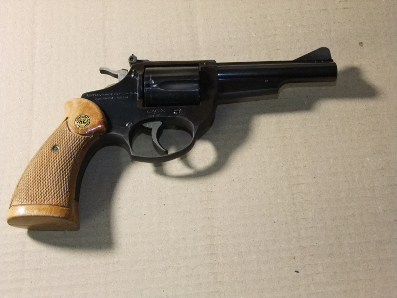 Astra Cadix Revolver .38 Spezial – Bild 2