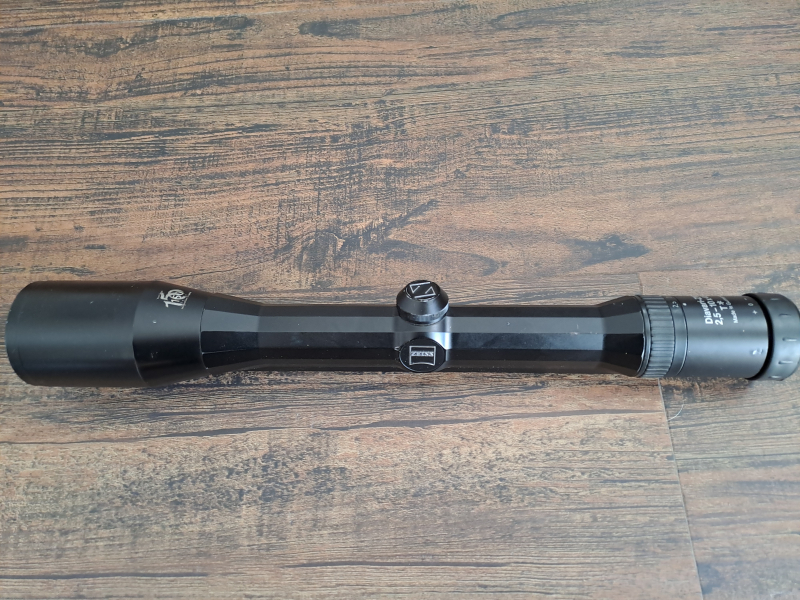 Zeiss Octagon 2,5-10x48 mit Innenschiene und Absehen 11 – Bild 2