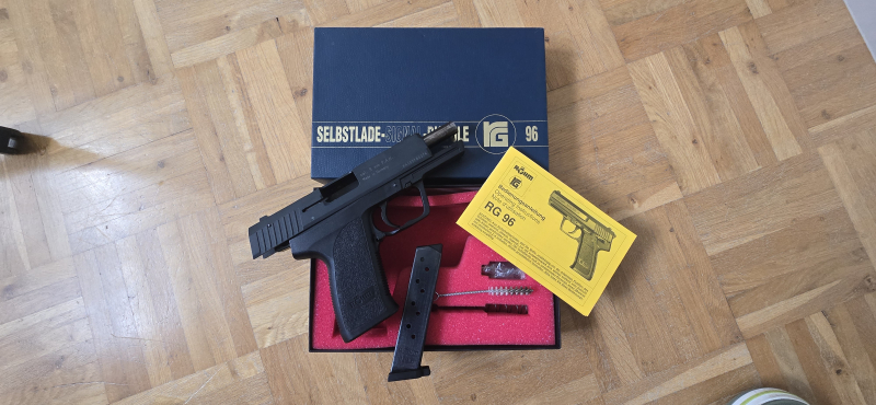 Röhm RG 96 Schreckschusspistole 9mm P.A.K. PTB [PTB-699] OVP – Bild 2