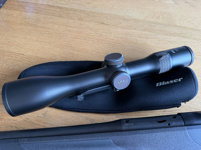 Blaser R8 Ultimate 308win inkl. 4-20x58 iC Semi Atzl verstellbarer Schaftrücken und Schaftkappe – Bild 4