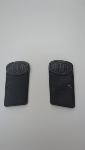 Dreyse 6,35mm Griffschalen – slika 1