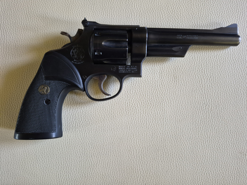 Smith & Wesson Revolver Highway Patrolman in .357 Magnum / . 38 Spezial – Bild 2