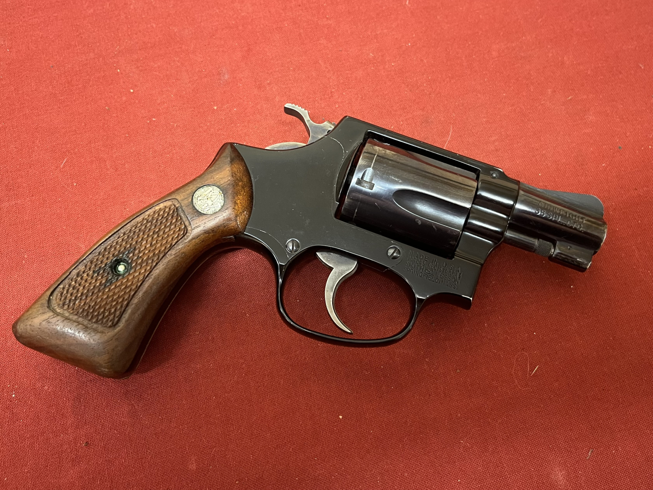 Smith & Wesson Model 37 Airweight – .38 Special – 2 Zoll – Bild 2