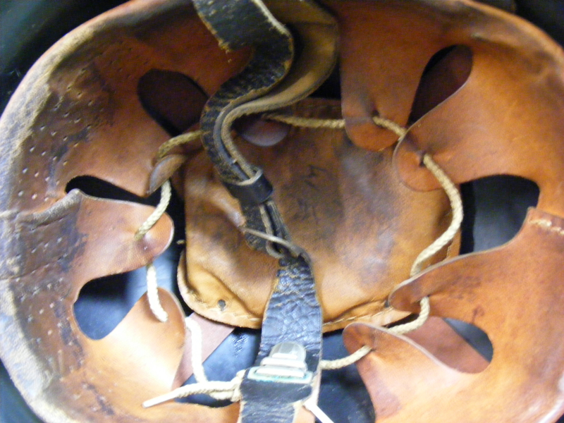 Stahlhelm mit Kamm Feuerwehr – Bild 1