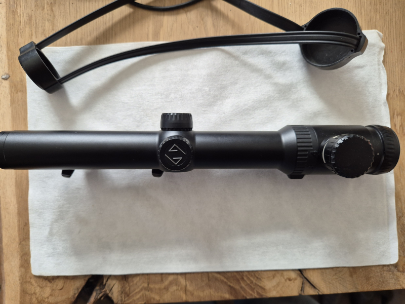 Zeiss Victory Varipoint 1,1-4x24 mit Blaser Sattelmontage – Bild 2