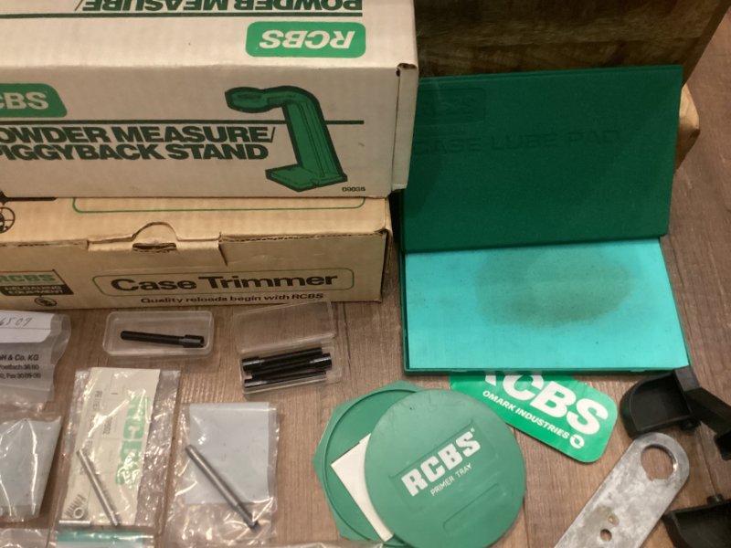 Konvolut RCBS Ersatzteile, Zubehör, Handwerkzeug – Bild 4
