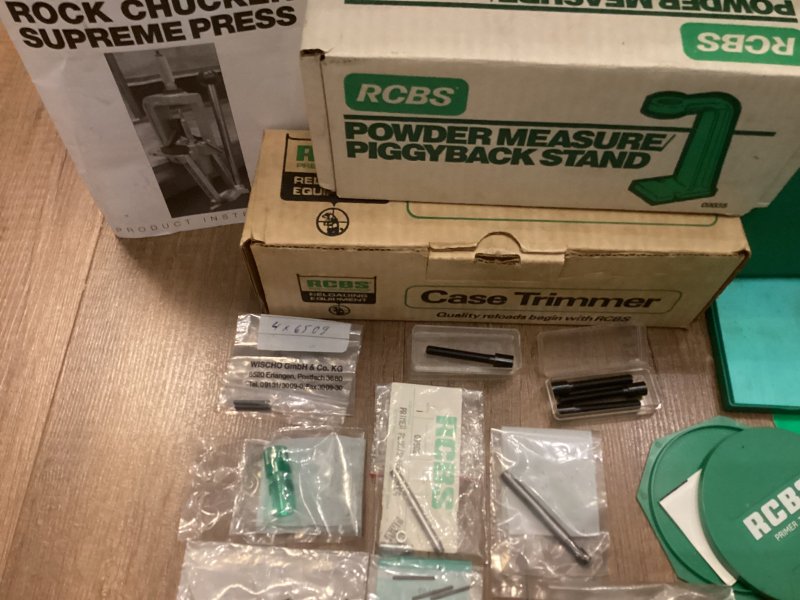 Konvolut RCBS Ersatzteile, Zubehör, Handwerkzeug – Bild 5