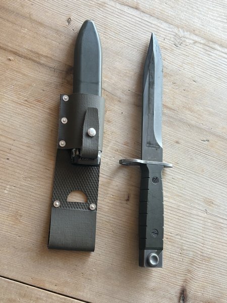 Schweizer Bajonett k11/k31/510 mit Koppelschuh2 – Bild 1