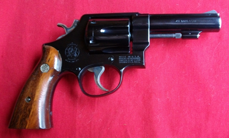 S & W 4" 41 Magnum – Bild 2