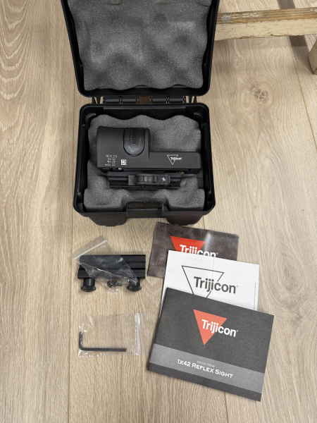 Trijicon Reflex Sight, RX 30 – Bild 1