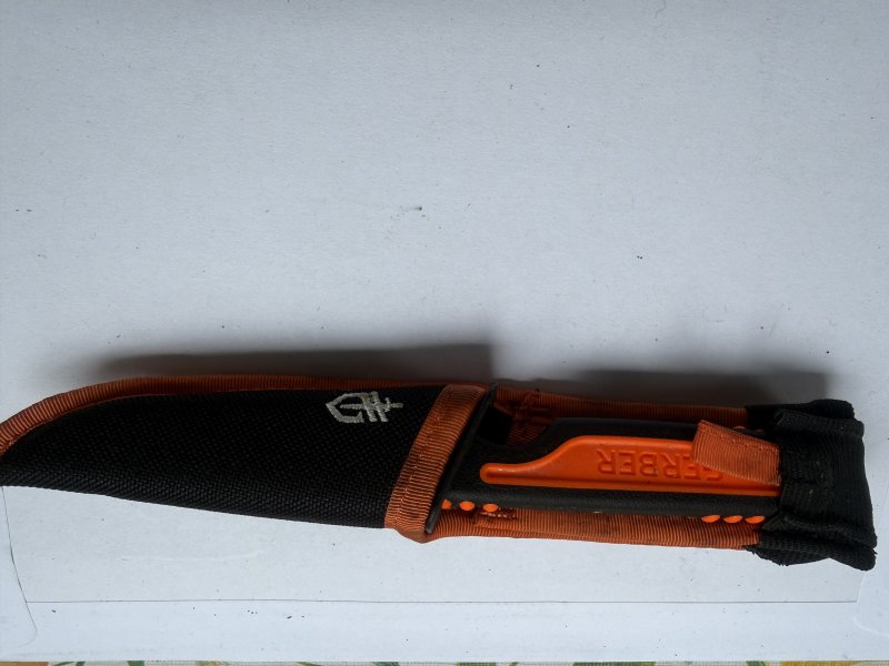 Gerber Bear Grylls Aufbrechskalpell – Bild 1