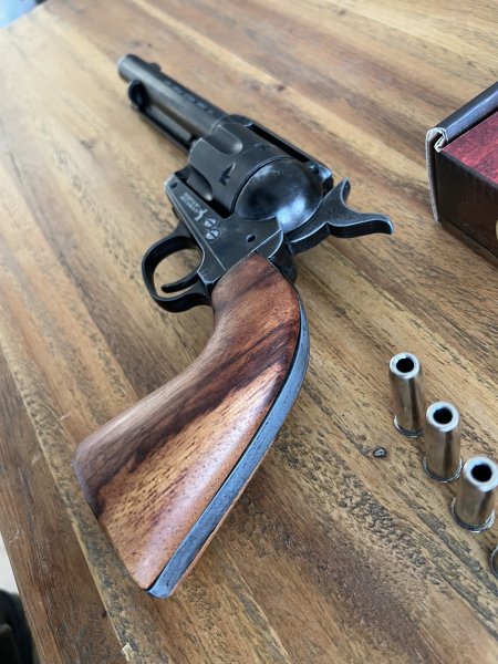Umarex Colt SAA CO2 Revolver Kaliber 4,5mm Diabolo mit Holzgriffschalen – Bild 4