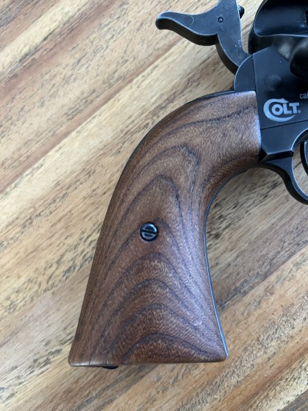 Umarex Colt SAA CO2 Revolver Kaliber 4,5mm BB mit Holzgriffschalen – Bild 3
