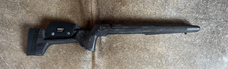 KKC Hunting Black schwarz Schaft Schichtholzschaft Tikka T3x rechts – Bild 1