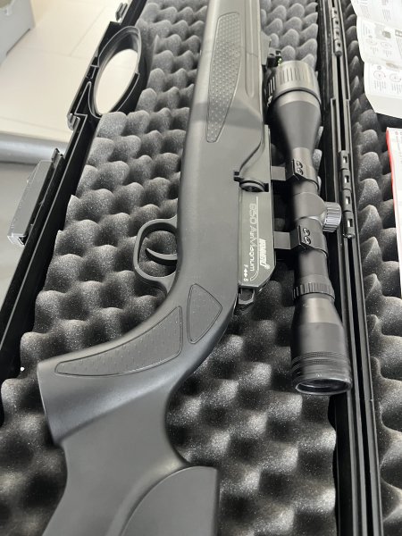 Luftgewehr Hämmerli Umarex 850 AirMagnum – Bild 2