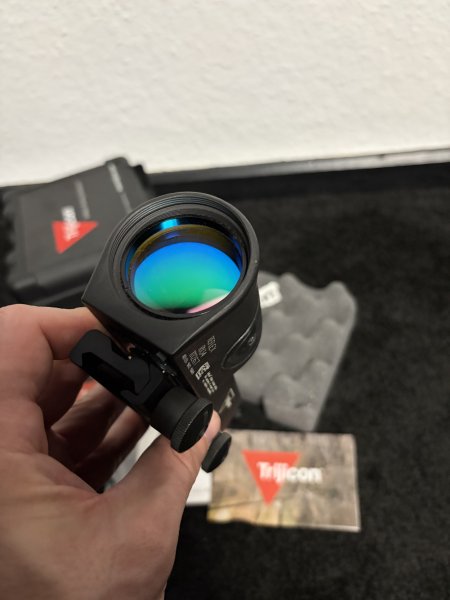 Trijicon RX34 42mm Reflex Sight Green 4.5 MOA Dot Visier – Bild 2