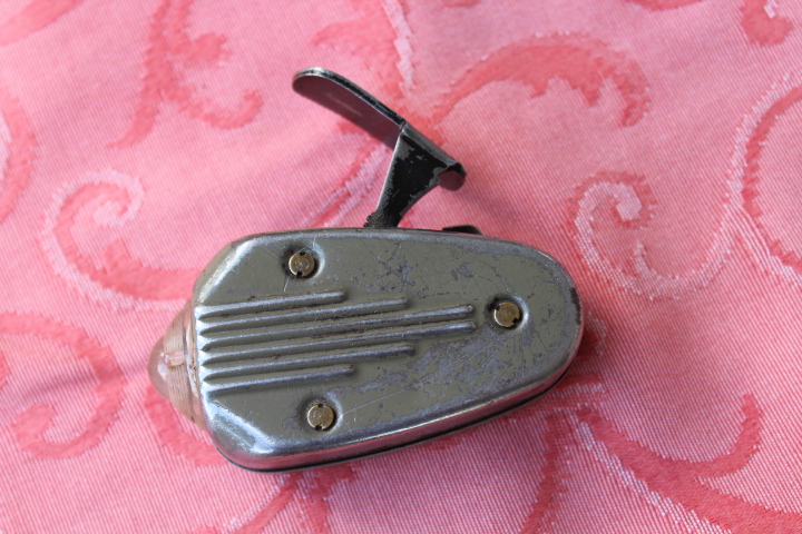 Wehrmacht Dynamo Taschenlampe. Originalstück. – Bild 1