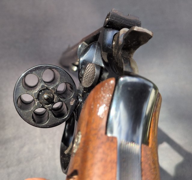 Smith & Wesson S&W, Kaliber .38, Modell 15-6 Revolver – Bild 4
