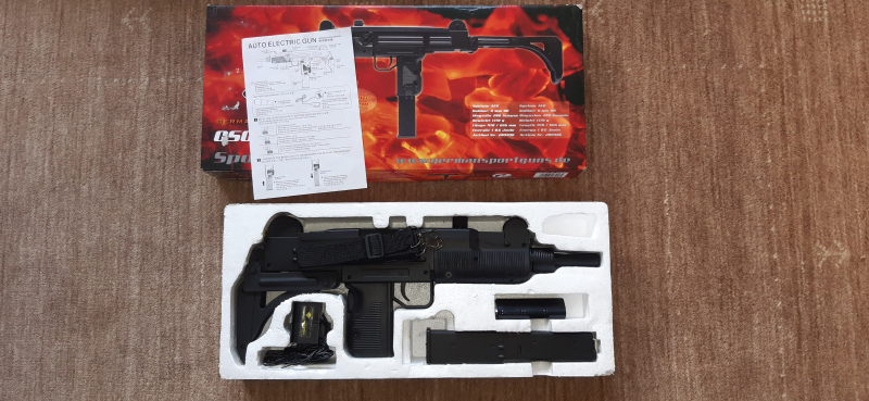 AEG Uzi – Bild 2