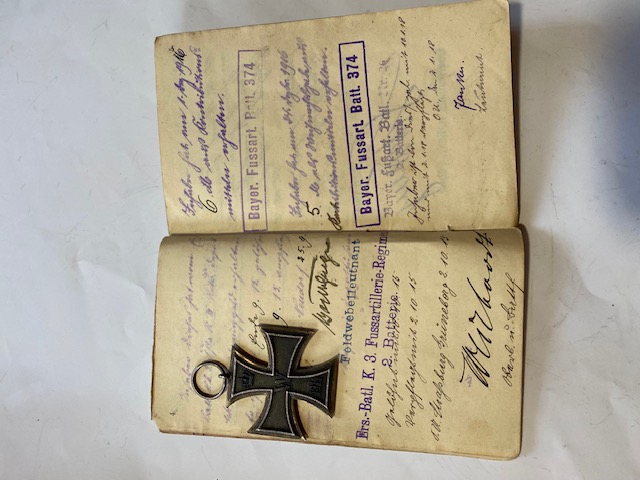 Dt.Reich Bayern Infantrie Artillerie Soldbuch & Wehrpass & Orden EK2 No Bajonett G98  – Bild 2