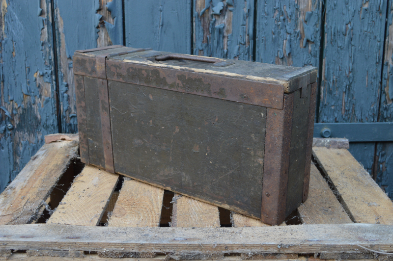 1914 - 1918 WKI | Deutscher Patronenkasten / Gurtkasten für MG 08 und MG 08/15 im Originalzustand ! – Bild 1