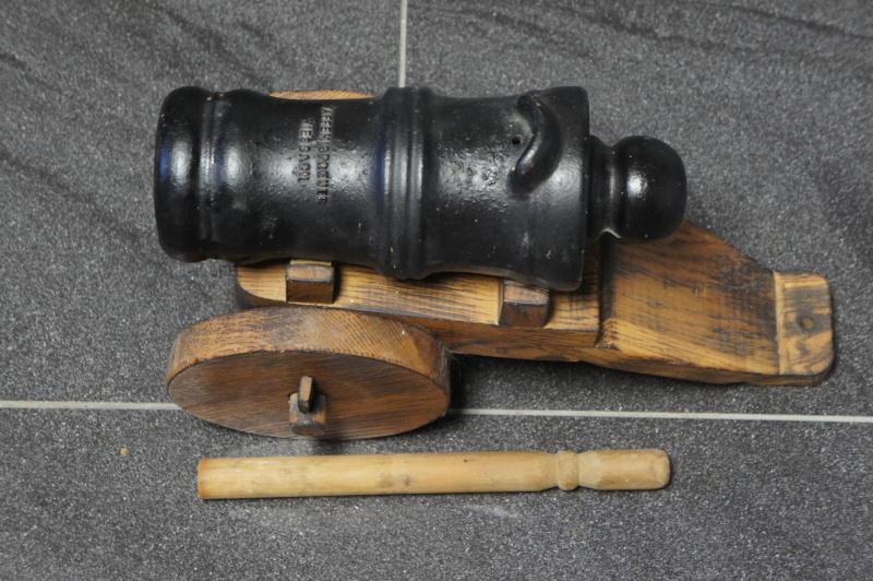 Vorderlader Standböller, Kanone, Böller Kal. 26 mm, 10 Kg – Bild 1