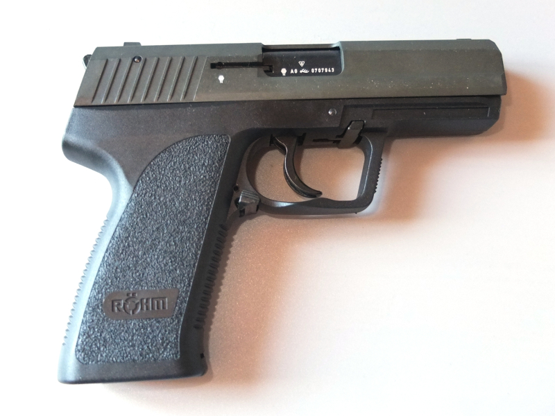 Röhm RG 96 Pistole – 9 mm P.A.K. mit 2 Magazinen – Bild 5