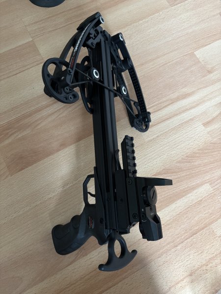 X-BOW fma SUPERSONIC Armbrust inkl. Red Dot & Bolzen – Bild 4