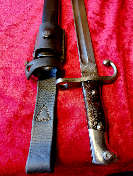Bajonett M1909 Argentinien-WKC Solingen, Nummerngleich, intaktes Wappen & orig. Koppelschuh – Bild 5