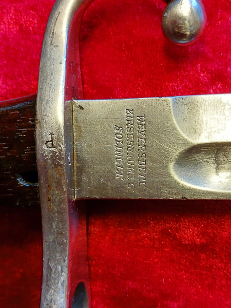 Bajonett M1909 Argentinien-WKC Solingen, Nummerngleich, intaktes Wappen & orig. Koppelschuh – Bild 3