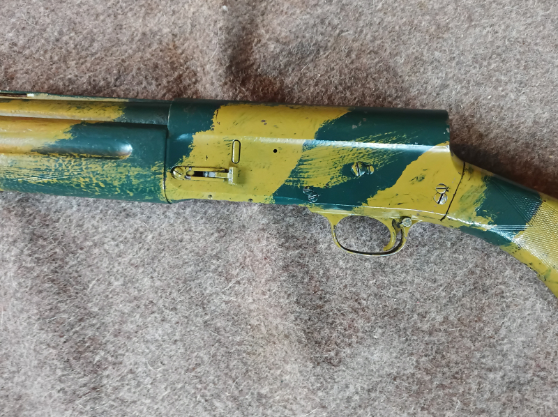 FN Browning Auto 5 12ga. in Rhodesian Bush-War Camo – Bild 2